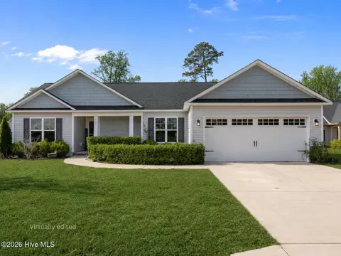 135 Waterford Way, Maysville, NC 28555
