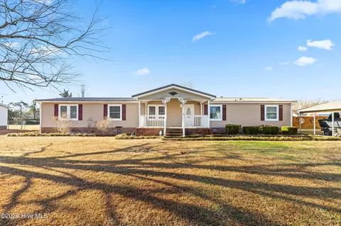 107 Kayla Ct, Jacksonville, NC 28540
