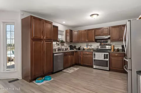 Kitchen - 467 Grandy Rd, Grandy, NC 27939 photo 1 of 4