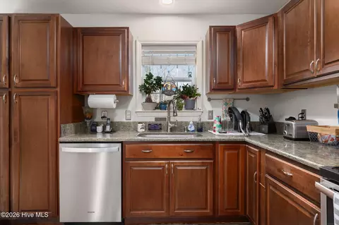 Kitchen - 467 Grandy Rd, Grandy, NC 27939 photo 4 of 4