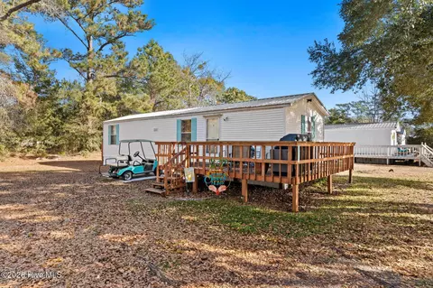 5456 Raven Rd SW, Ocean Isle Beach, NC 28469