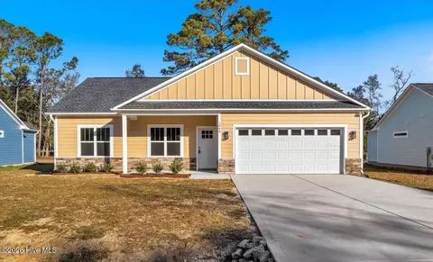 1040 Mcilwaine Dr SW, Supply, NC 28462