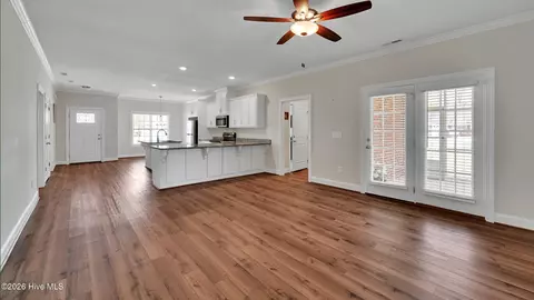 Living - 3003 Ashley Ct, Tarboro, NC 27886 photo 1 of 2