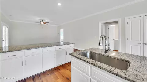 Kitchen - 3003 Ashley Ct, Tarboro, NC 27886 photo 4 of 5