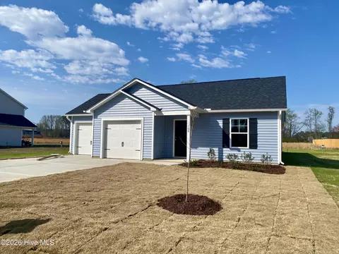 109 Streamlet Dr, Fremont, NC 27830