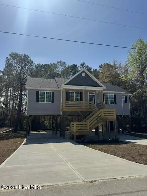 112 Velma Ln, Sneads Ferry, NC 28460