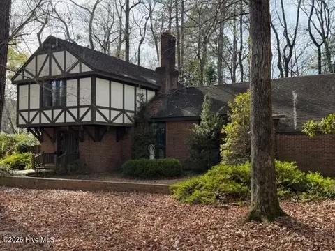 509 Bentmoor Dr, Whiteville, NC 28472