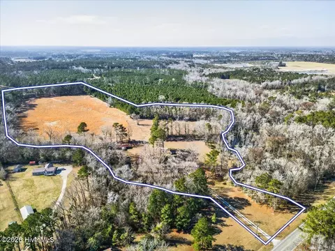 765 George Ii Hwy SE, Winnabow, NC 28479