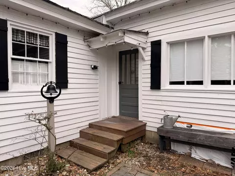 Exterior - 201 Main St, Gatesville, NC 27938 photo 2 of 13