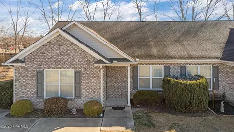 2552 Saddleback Dr #A, Winterville, NC 28590