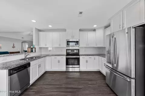 Kitchen - 8564 Primm Forest Dr NE, Leland, NC 28451 photo 1 of 2