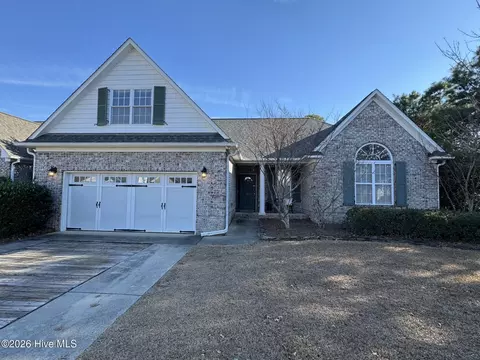 717 Royal Bonnet Dr, Wilmington, NC 28405