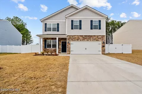 917 Ocean Ct, Carthage, NC 28327