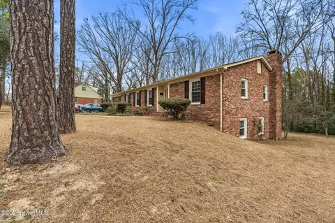 432 Lumyer Rd, Rockingham, NC 28379
