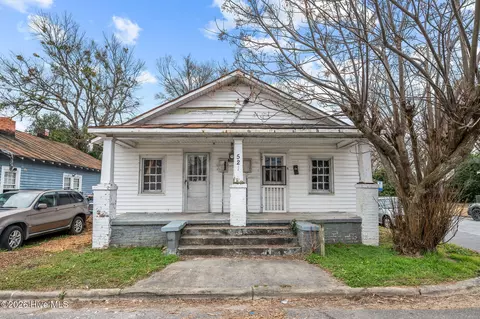 521 Vance St #A&B, Greenville, NC 27834