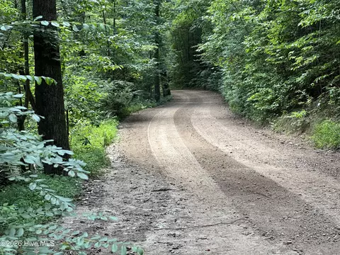 0 64, Lenoir, NC 28633