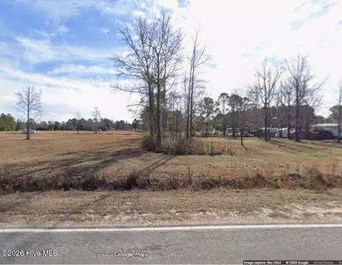 221 Benton Rd SE, Bolivia, NC 28422