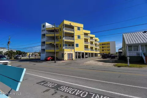 302 Canal Dr #13, Carolina Beach, NC 28428