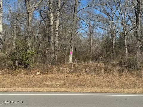 5432 River Rd, Vanceboro, NC 28586