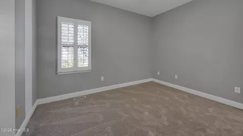 Bedroom - 104 Fairview Ln, Chocowinity, NC 27817 photo 6 of 6