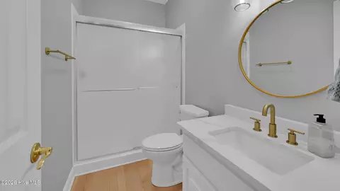 Bath - 104 Fairview Ln, Chocowinity, NC 27817 photo 3 of 3