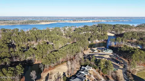 View/Area - 104 Fairview Ln, Chocowinity, NC 27817 photo 6 of 11
