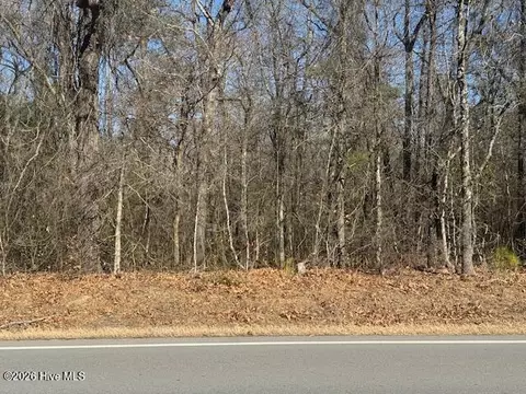 5468 River Rd, Vanceboro, NC 28586