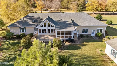 155 Teachs Cove Rd, Bath, NC 27808