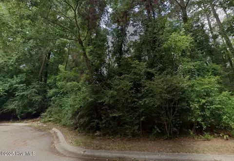 11 Fairfax Rd, Kinston, NC 28504