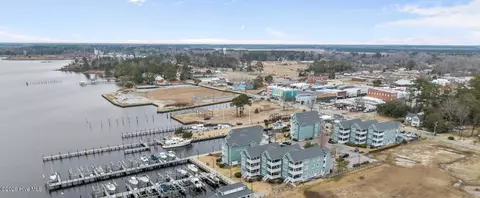 1308 Day Beacon Dr #8, Belhaven, NC 27810