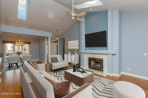 Living - 2 Westchester Pl, Pinehurst, NC 28374 photo 3 of 6