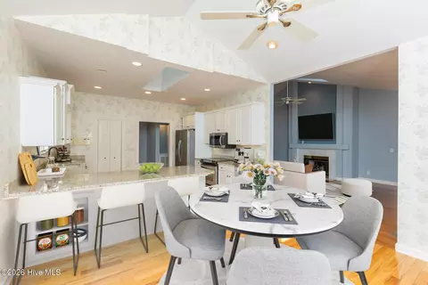 Dining - 2 Westchester Pl, Pinehurst, NC 28374 photo 3 of 3