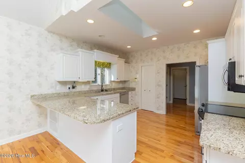 Kitchen - 2 Westchester Pl, Pinehurst, NC 28374 photo 2 of 4