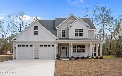 7206 Sloop Ln SE, Leland, NC 28451