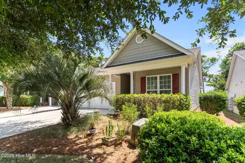 5154 Elton Dr SE, Southport, NC 28461