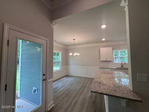 Entry Way - 110 Firethorn Cir, Wallace, NC 28466 photo 3 of 5