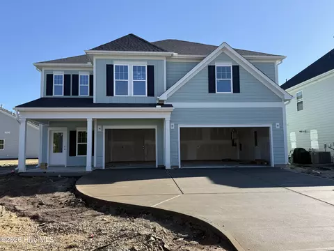 6742 Fellowship Dr, Leland, NC 28451