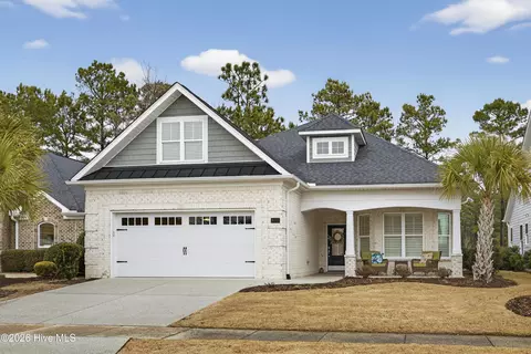 8313 Oak Abbey Trl NE, Leland, NC 28451