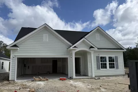 6743 Fellowship Dr, Leland, NC 28451