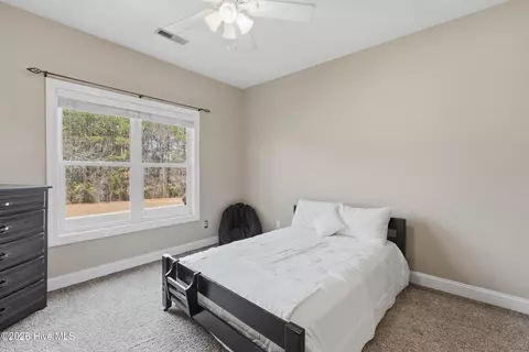 Bedroom - 410 Compass Pt, Hampstead, NC 28443 photo 6 of 14