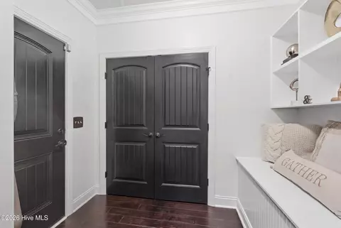 Entry Way - 410 Compass Pt, Hampstead, NC 28443 photo 6 of 11