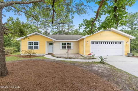 383 387 Red Fox St NW, Shallotte, NC 28470