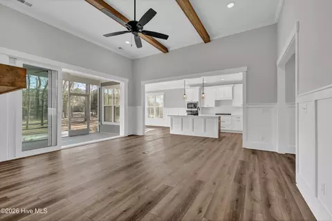 Living - 233 Hampton Ct, Hampstead, NC 28443 photo 5 of 6
