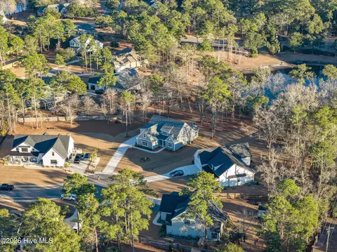 View/Area - 233 Hampton Ct, Hampstead, NC 28443 photo 2 of 19