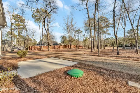 Exterior - 233 Hampton Ct, Hampstead, NC 28443 photo 3 of 14