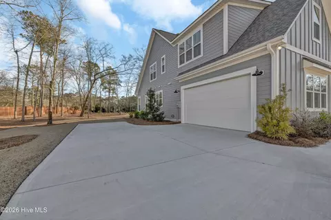 Exterior - 233 Hampton Ct, Hampstead, NC 28443 photo 6 of 14