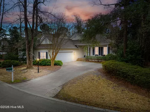 1100 Congressional Ln, Wilmington, NC 28411