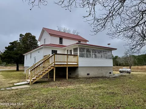 Exterior - 4549 Loop Rd, Scranton, NC 27875 photo 2 of 8