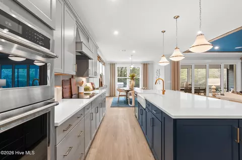 Kitchen - 405 La Mer Loop, Shallotte, NC 28470 photo 3 of 5