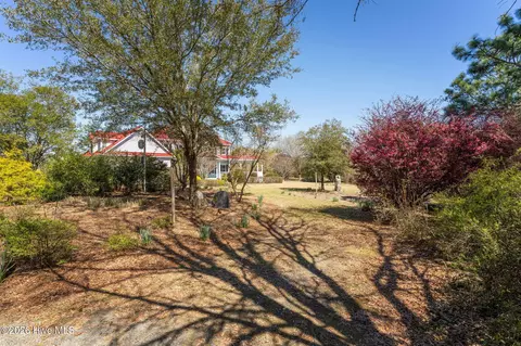 Exterior - 2689 Sloop Point Loop Rd, Hampstead, NC 28443 photo 15 of 44